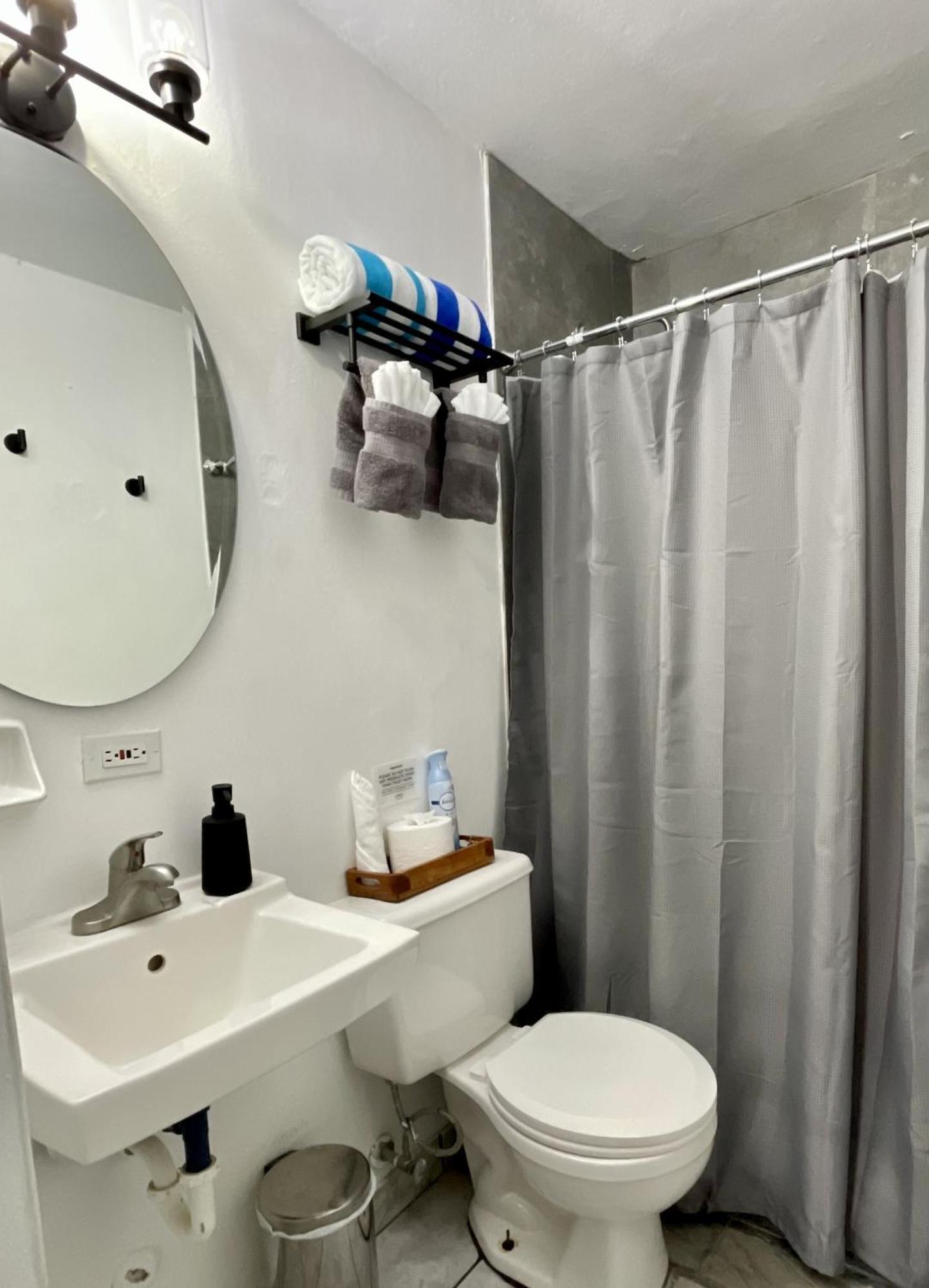 Oceanfront Condo In Лукильо Экстерьер фото